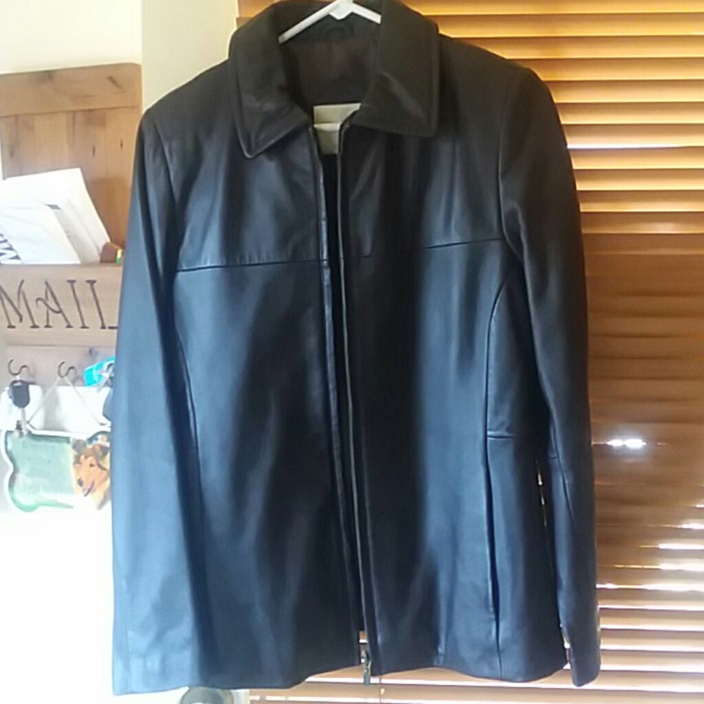 Womens leather jacket size Sm